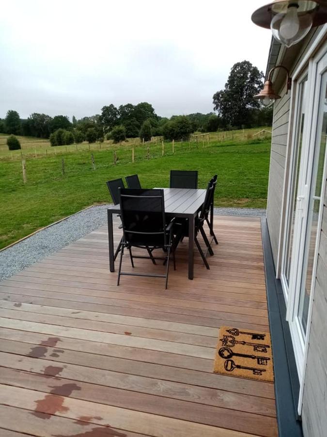 La Roulotte Julyana Villa Vielsalm Exteriör bild