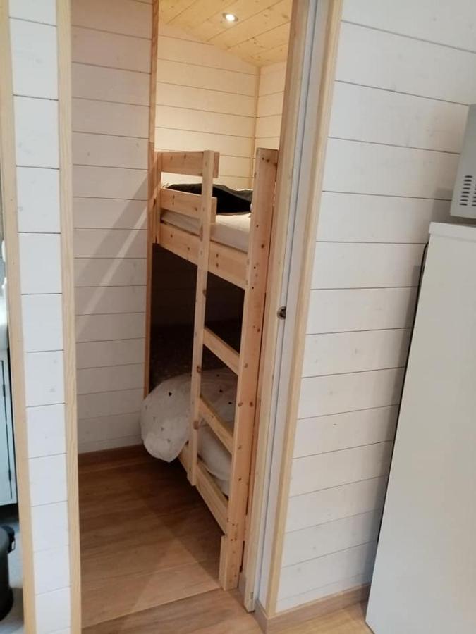La Roulotte Julyana Villa Vielsalm Exteriör bild